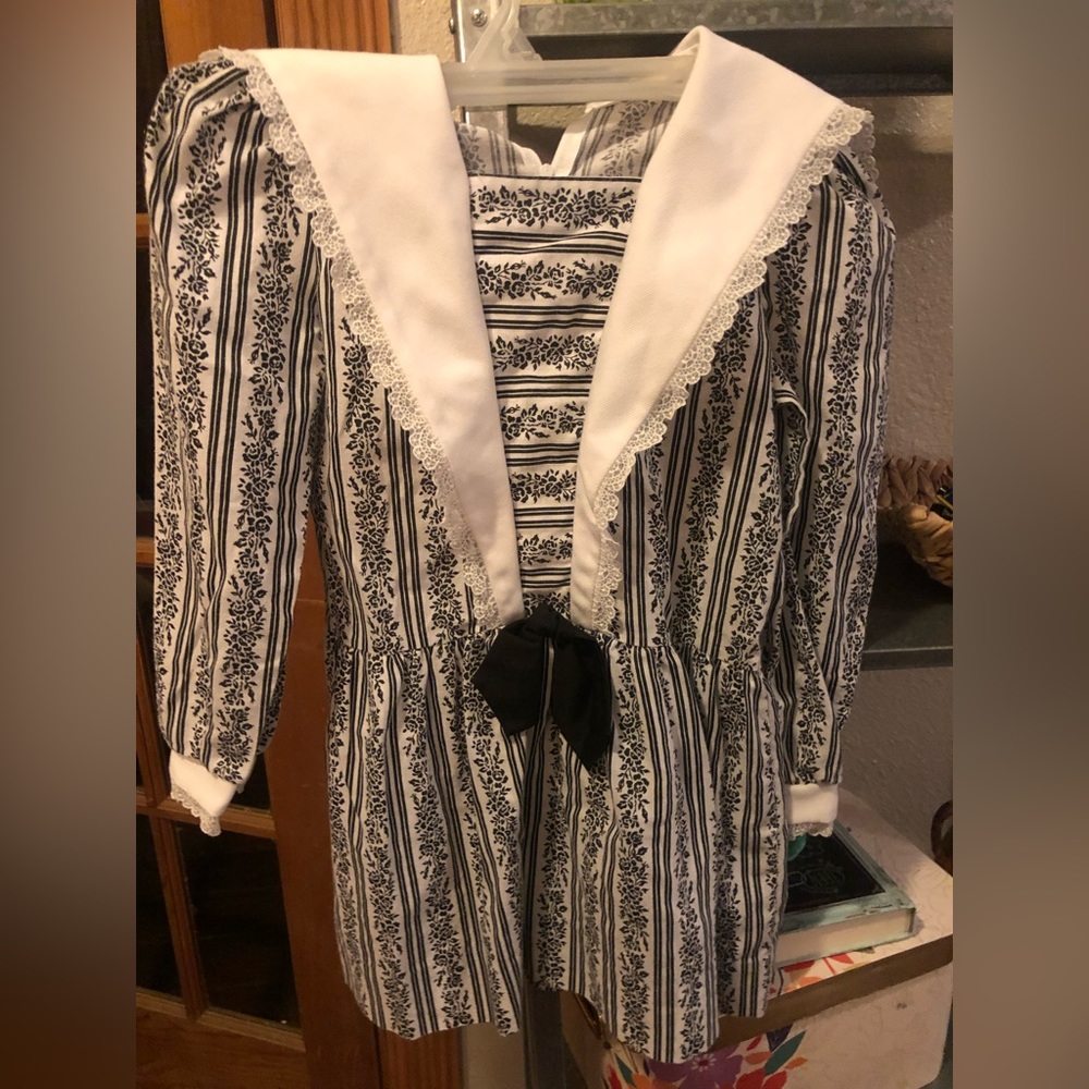 Vintage Polly Flinders smocked dress size 6x